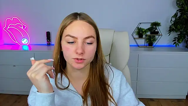 milaaddams - MilaAddams's free webcam