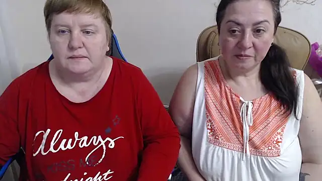 Bertie_Adeline webcam