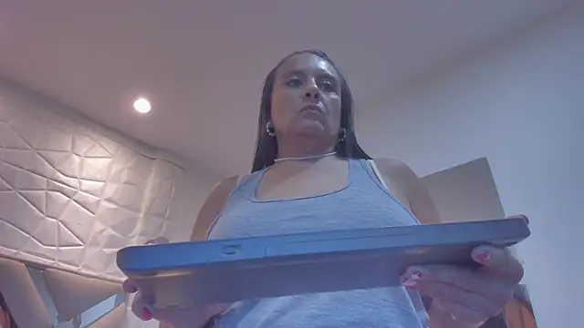 raquell_moore webcam