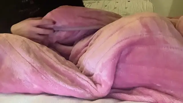 18yoteenvirgin webcam