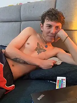 NaytonFreeman webcam