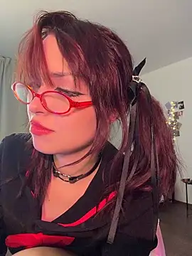 Evangeline_Lawrence_ webcam