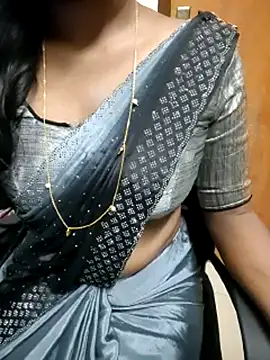 Tamilmallu-duskygirl03