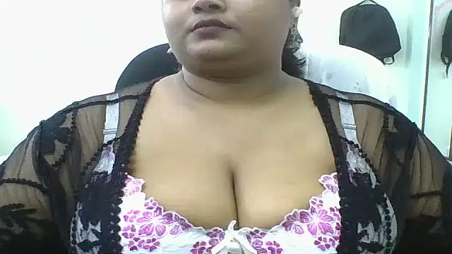 tamil_ureniya webcam