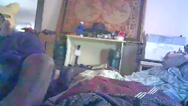 ON3YOULLN3VER_FIR3 webcam