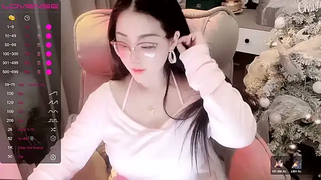 Monica-666888- webcam