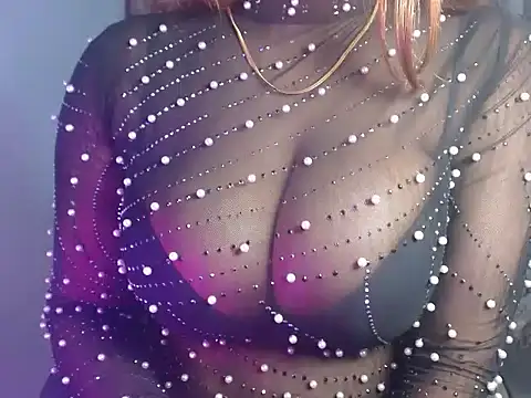 Luscious_Eyessss webcam