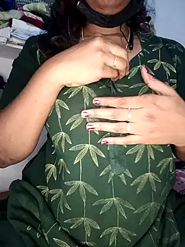 tamilsaisree - Tamilsaisree's free webcam - UK Sex Cams