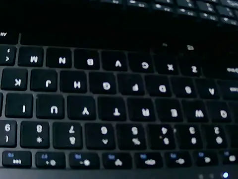 Hot-babyyboy30 webcam