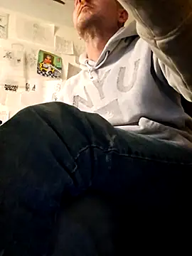 verylargecock - Verylargecock's free webcam - UK Sex Cams