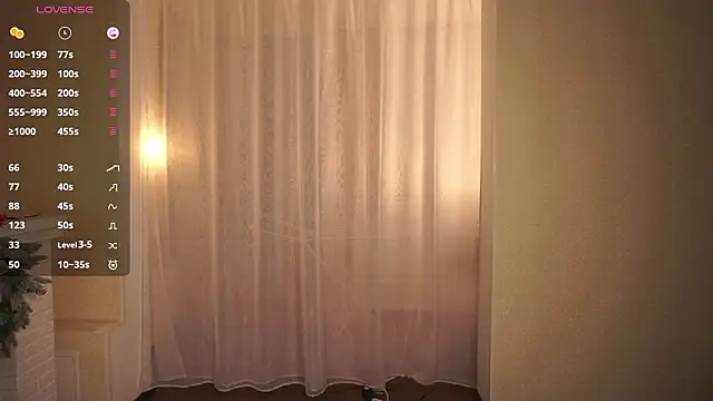 SallyDeniken – webcam model profile photo