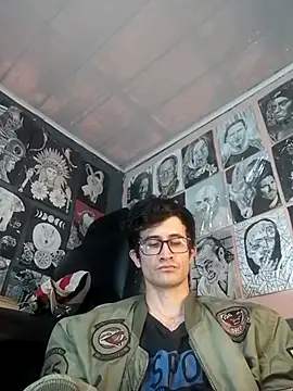 Loggan_donnelly webcam