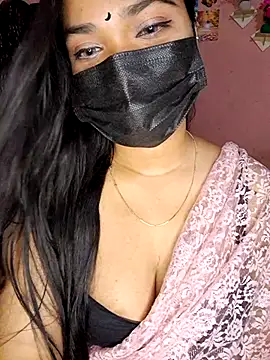 Webcam Model (ariya-03)  is live.Free join now!