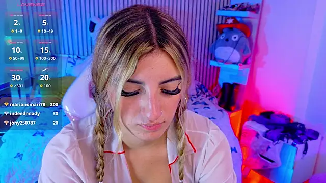 _aitana_001 - _aitana_001's free webcam - UK Sex Cams