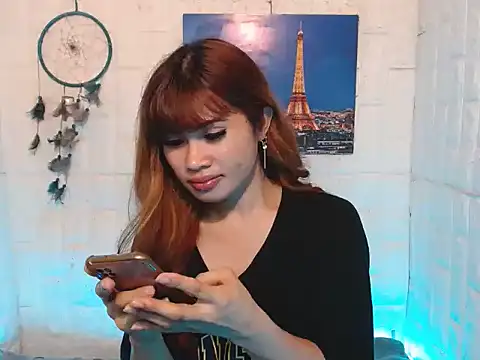 urasian_shirley21 - Urasian_shirley21's free webcam - UK Sex Cams