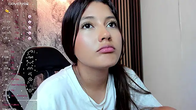 amy_innocent_1 - Amy_innocent_1's free webcam