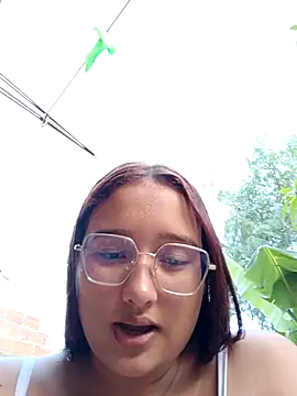 Live solo webcam of young_dairy01