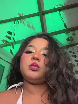 Isabella_Belmont webcam