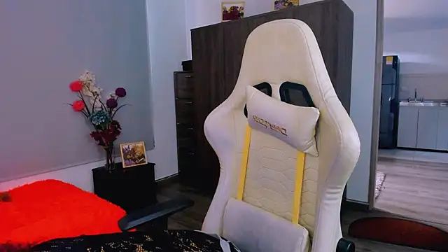 ScarlettMalbec webcam