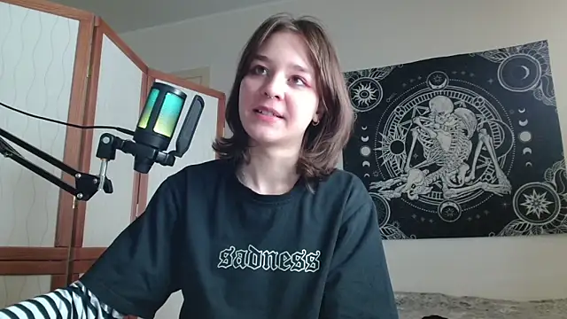 mysterious_toy - Mysterious_Toy's free webcam