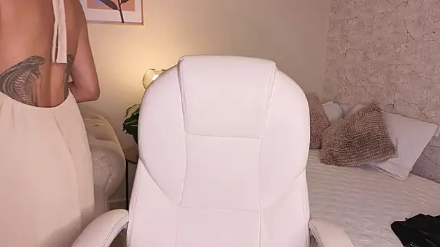 dahianawalcott - DahianaWalcott's free webcam