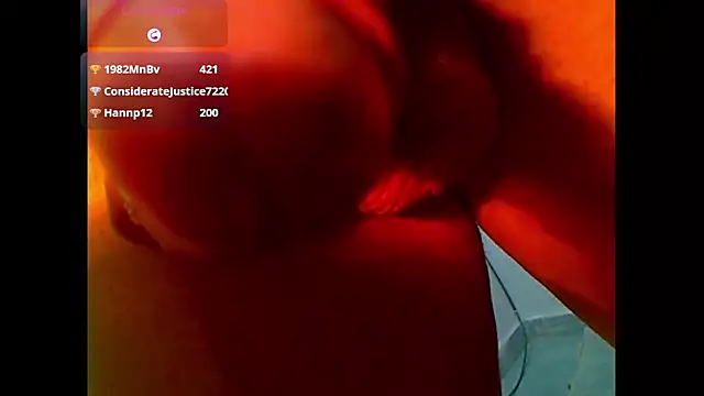 Bigcocksexyluisa webcam