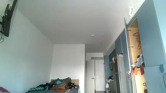 itsbarbiebitcxxxx69 - ItsBarbieBitcxxxx69's free webcam - UK Sex Cams