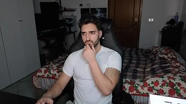 al3xox02 - Al3xox02's free webcam - UK Sex Cams