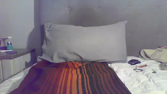 Kinkysubfag80 webcam