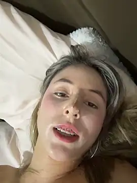 lriana_miller webcam