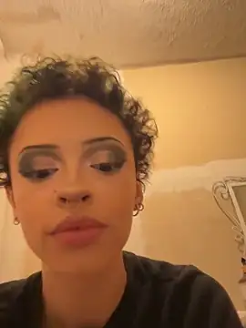 jojosbizarrelyf webcam