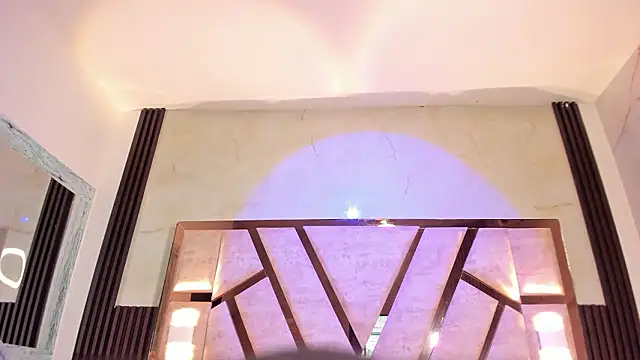 Athenea_Mills webcam