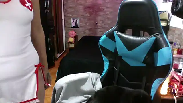 angelaqueen_ - AngelaQueen_'s free webcam - UK Sex Cams