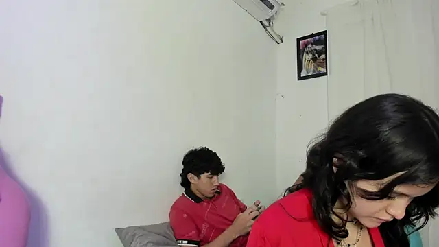 Laura_and_Kevin Live Webcam on Stripchat