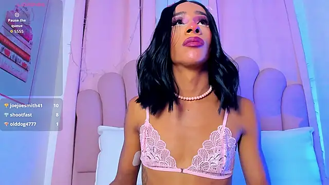 NicoleMadrird webcam