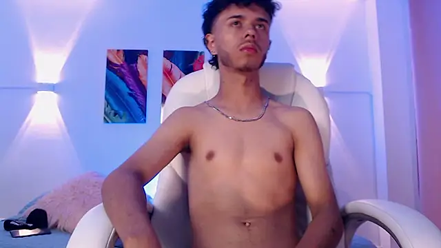 mikhellennox - MikhelLennox's free webcam - UK Sex Cams