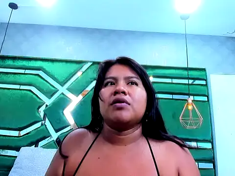 BellaAndNethan webcam