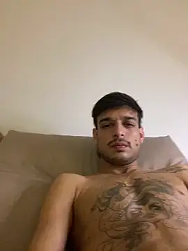 ruffvip – webcam model profile photo