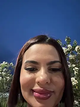 Irina_Velvett webcam