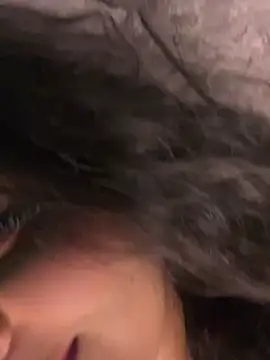 Isabella_Belmont webcam