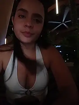 julieth_hot-69 - Julieth_hot-69's free webcam