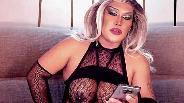 MistressDuhara webcam