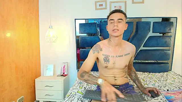 Irina_and_Max webcam