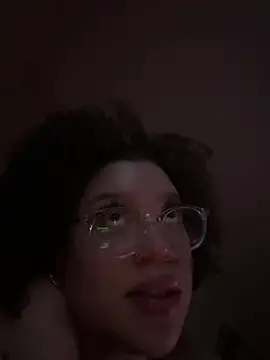 QueenNuttCollector webcam