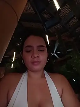 Julieth_hot-69 webcam