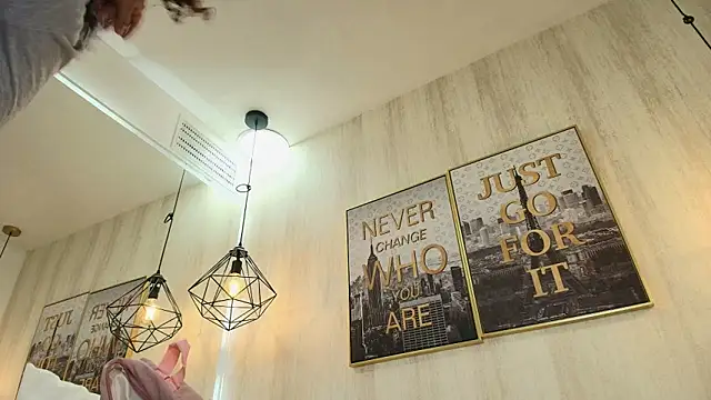 Saray__cloverr webcam