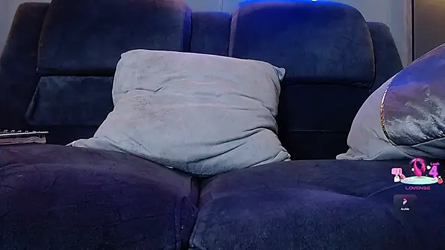 LOLIITA__LOVE webcam