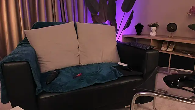 RussianBonita webcam