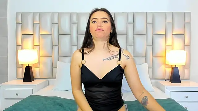 paola_katy_dicks webcam