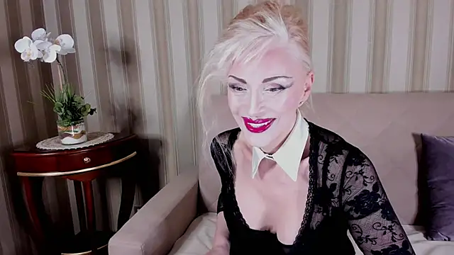 rita_farel - Rita_Farel's free webcam - UK Sex Cams